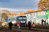 10.12.2016 - Praha-Smíchov Na Knížecí: 810 306-1, loučení © Jiří Řechka