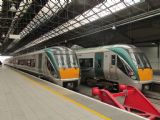 Dublin Connolly: dvakrát Class 22000; 8.6.2016 © Libor Peltan