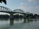 12.9.2016 - Ostřihom (Esztergom), most přez Dunaj z maďarského břehu © Marek Vojáček