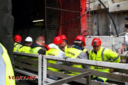 2.5.2017 - Kyšice, Ejpovický tunel: druhá skupina před odjezdem © Jiří Řechka