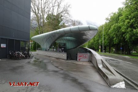 Innsbruck, stanice Hungerburgbahn © Jiří Mazal, 7.5.2017