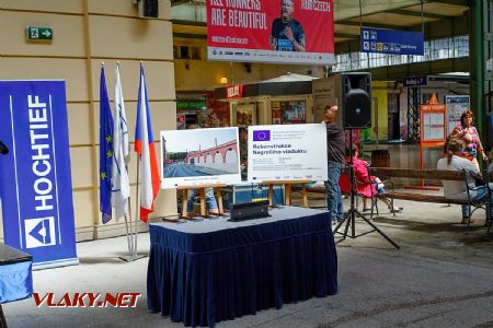 08.06.2017 - Praha Masarykovo n.: místo slavnostního aktu © Jiří Řechka