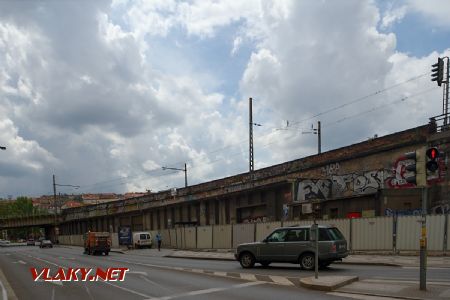 15.05.2017 - Praha-Karlín: spojovací viadukt © Jiří Řechka