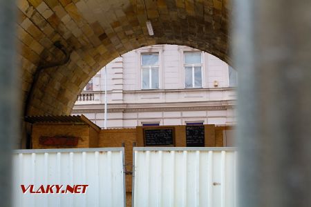 15.05.2017 - Praha-Karlín: Negrelliho viadukt, zde se kdysi prodávalo občerstvení © Jiří Řechka