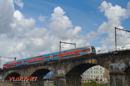 15.05.2017 - Praha-Holešovice: Negrelliho viadukt © Jiří Řechka