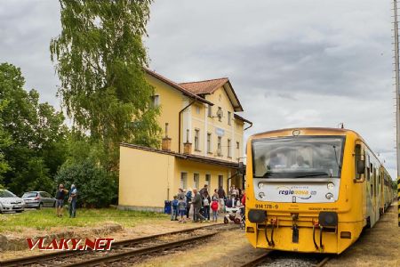 17.6.2017 - Týn nad Vltavou: 814.178+814.305 © Jiří Řechka