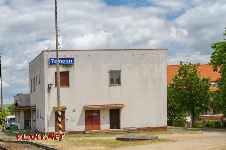 17.6.2017 - Temelín: výpravní budova © Jiří Řechka