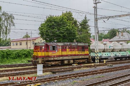 27.6.2017 - Lovosice: 742.431 se zátěží z cementárny Čížkovice © Jiří Řechka