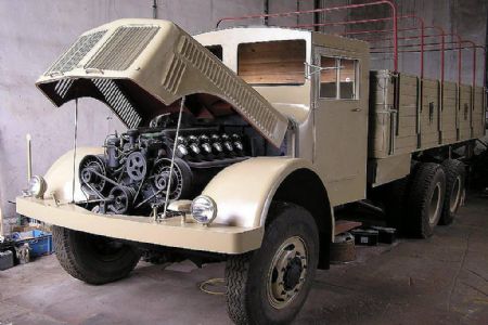 Motor Tatra 111; zdroj:http://www.tatra-club.com