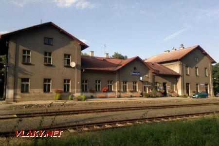 Železniční stanice. Řevničov; zdroj: www.czecot.cz