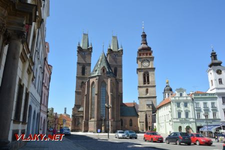 5.8.2017 - Hradec Králové: Katedrála Svätého Ducha a Biela veža © Ondrej Krajňák
