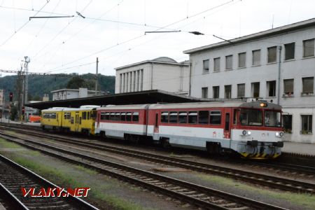 19.8.2017 - Zvolen: 813 006-8/913 006-3 s novou bagetou © Ondrej Krajňák