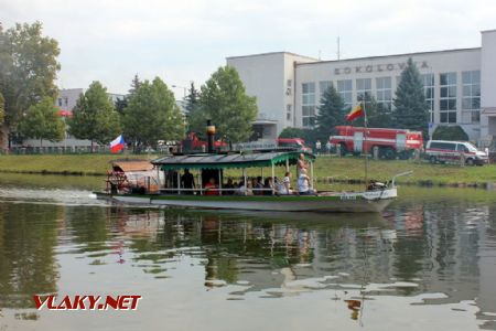 26.08.2017 - Hradec Králové, Smetanovo nábř.: parník ''Královna Eliška'' © PhDr. Zbyněk Zlinský