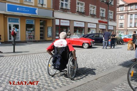 26.08.2017 - Hradec Králové, Masarykovo nám.: autor při samostatném nájezdu © Karel Furiš