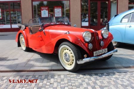 26.08.2017 - Hradec Králové, Masarykovo nám.: roadster Aero 30 © PhDr. Zbyněk Zlinský