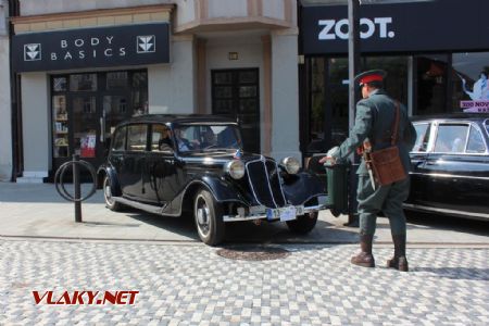 26.08.2017 - Hradec Králové, Masarykovo nám.: Tatra 75 © PhDr. Zbyněk Zlinský