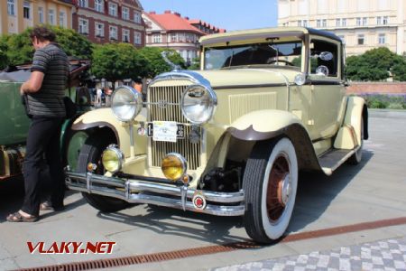 26.08.2017 - Hradec Králové, Masarykovo nám.: Buick Special Coupé © PhDr. Zbyněk Zlinský