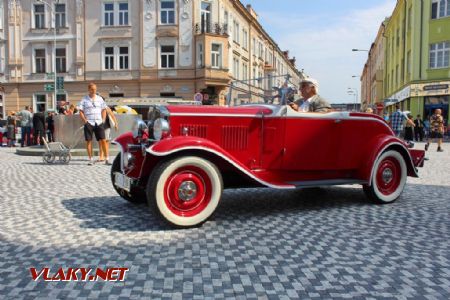 26.08.2017 - Hradec Králové, Masarykovo nám.: kabriolet Praga Piccolo © PhDr. Zbyněk Zlinský