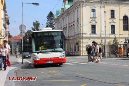 26.08.2017 - Hradec Králové, třída ČSA: k zastávce Adalbertinum míří autobus Citelis 12M č. 170, stejný, jako ráno © PhDr. Zbyněk Zlinský