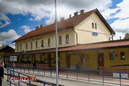 13.8.2017 - Český Krumlov: výpravní budova © Jiří Řechka