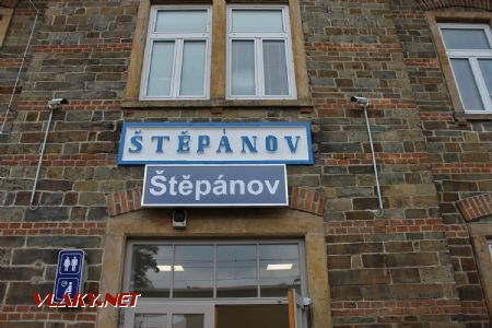 20.09.2017 - Štěpánov: nové označení stanice © Karel Furiš