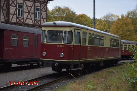 Mägdesprung, HSB 187.013 na vlaku do Eisfelder Talmühle; 2.10.2017 © Pavel Stejskal
