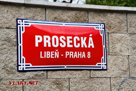 3.11.2017 - Praha-Libeň: orientační tabule © Jiří Řechka
