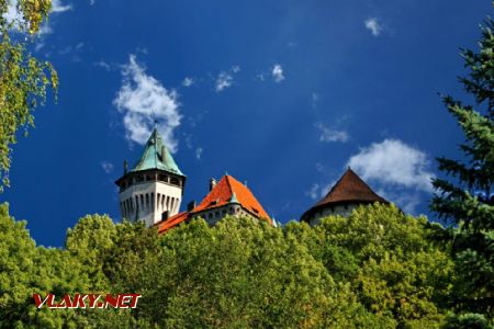 Srpen 2017 - Smolenický zámek: věže zámku © Mixmouses