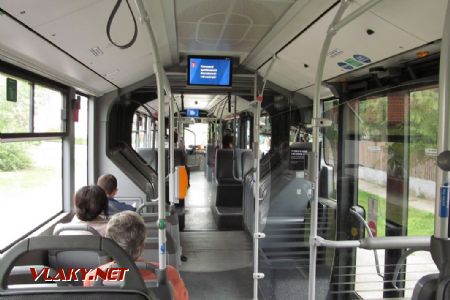 Kesckemét: interiér hybridního autobusu MB Citaro, 29.09.2017 © Dominik Havel