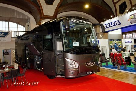 21.11.2017 - Praha, Výstaviště: VDL Futura FHD-2106/440, premiéra v ČR © Jiří Řechka