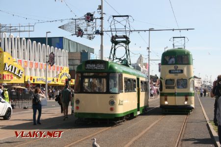 26.08.2017 - Anglie, Blackpool, Central Pier, 680 a 723 © Michal Fichna