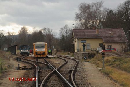 26.11.2017 - Bavorov: 914 114 a 810 329 © Jan Kubeš