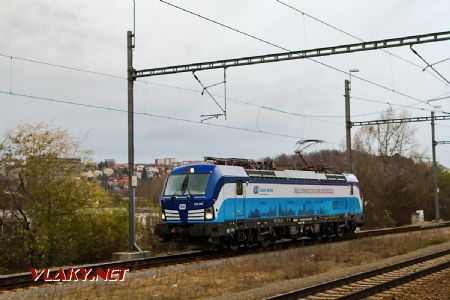 20.11.2017 - Praha-Holešovice: 193.295, Ex 537, první Vectron v barvách ČD na lince do Českých Budějovic © Jiří Řechka