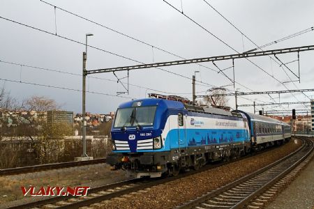 09.12.2017 - Praha-Holešovice: 193.293, R 608 © Jiří Řechka