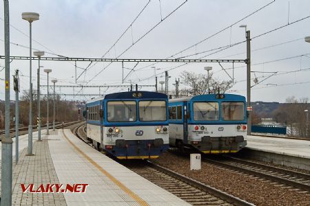 10.12.2017 - Praha-Holešovice: 809.350, 809.502 © Jiří Řechka