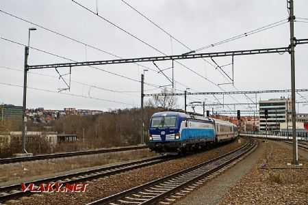 10.12.2017 - Praha-Holešovice: 193.291, EC 172 © Jiří Řechka