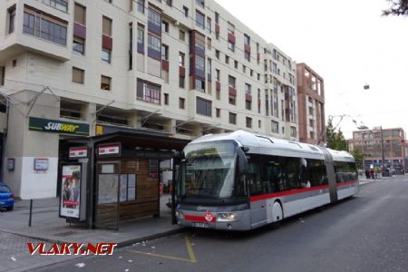 Lyon Part Dieu, trolejbus typu Irisbus Cristalis 18, 29.9.2017 © Jiří Mazal