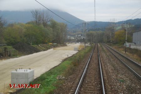 ... až sa postupne napojí do existujúcej trasy ..., 1.11.2017 © Kamil Korecz