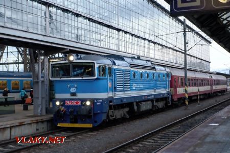 2.1.2018 - Praha hl.n.: 754.007, R 1141 © Jiří Řechka