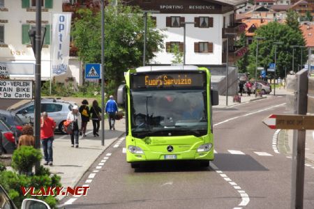 14.07.2017 – Corvara: MB Citaro III ''Mimo provoz'' se převlékne do spoje na průsmyk Pordoi. To bude jiný zážitek než Crossway... © Dominik Havel