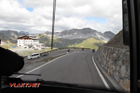 15.07.2017 – průsmyk Stelvio: cesta dolů © Dominik Havel