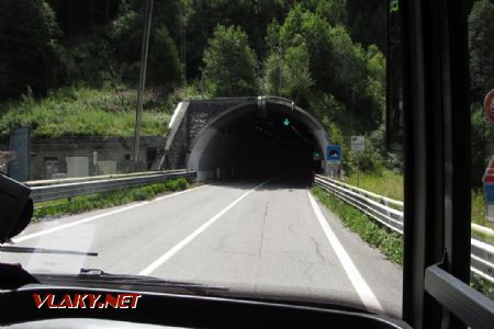 15.07.2017 – Bormio: tunel dlouhý 7925 m © Dominik Havel