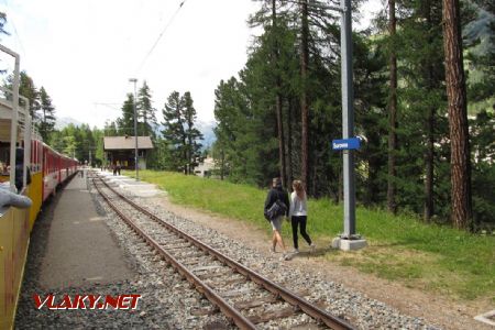 15.07.2017 – Berninabahn: do nádraží Surovas se opět nevejdeme © Dominik Havel