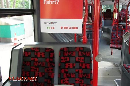 15.07.2017 – Chur: anketní zařízení u druhých dveří autobusu MHD © Dominik Havel