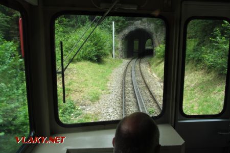 16.07.2017 – Vitznau-Rigi-Bahn: tunel na trase © Dominik Havel