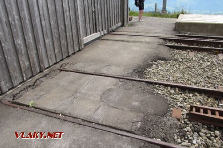 16.07.2017 – Rigi Kulm: stavba je kolejově oddělena © Dominik Havel