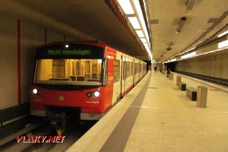 28.12.2017 – Norimberk: konečná metra U3 Nordwestring © Dominik Havel