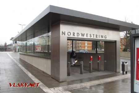 28.12.2017 – Norimberk: Nordwestring, vstup do metra © Dominik Havel