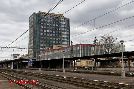 29.3.2018 - Most: staniční budova © Jiří Řechka