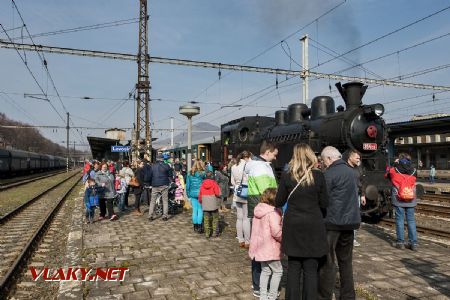 30.3.2018 - Lovosice: první mimořádný parní vlak v cíli © Jiří Řechka